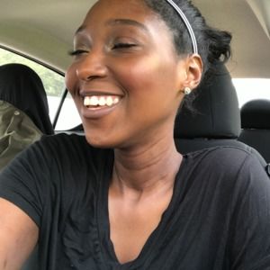 Meet your Posher, Davronique